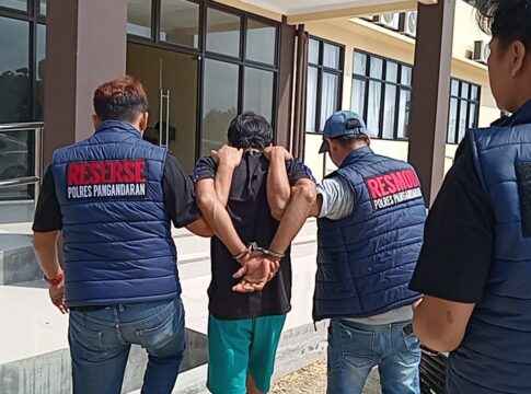 Poto: Seorang pria berinisial N (34), diamankan di Polres Pangandaran