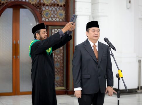 Iskandar Zulkarnain resmi dilantik sebagai Sekretaris Daerah (Sekda) Kota Bandung Kamis, 5 Juni 2025, di Pendopo Kota Bandung -Ist-