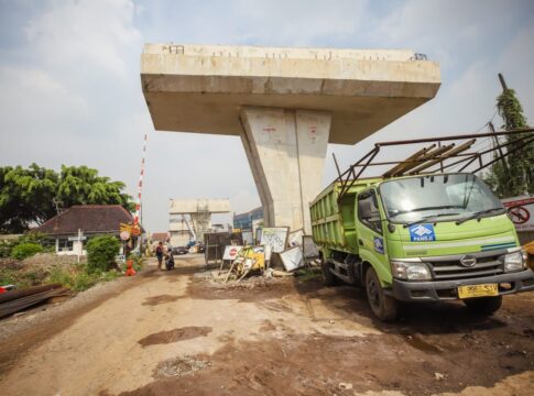 Komdisi Proyek Jembatan Layang Nurtanio -Ist-