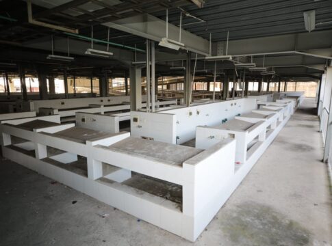 Pemerintah Kota (Pemkot) Bandung terus mendorong penyelesaian persoalan relokasi pedagang pasar Cihaurgeulis ke gedung baru yang telah selesai dibangun-Ist-