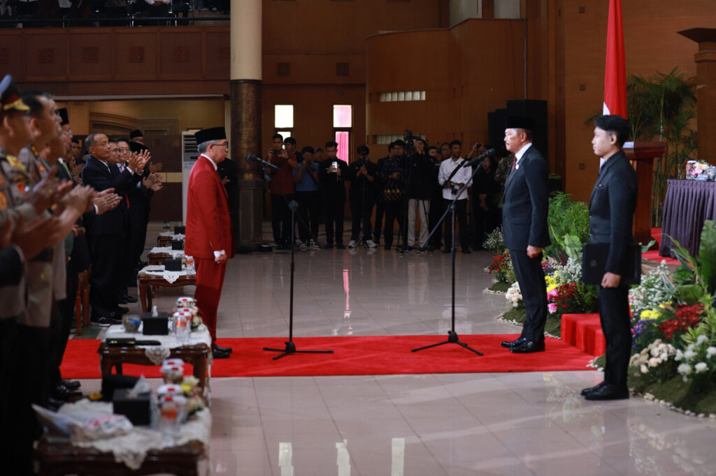 fokusjabar.id Rektor UPI Pelantikan