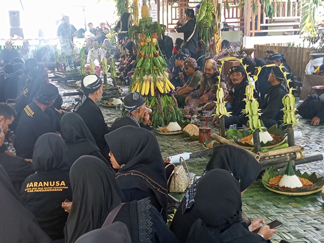 Poto: Olahan makanan saat perayaan hajat bumi di Pangandaran