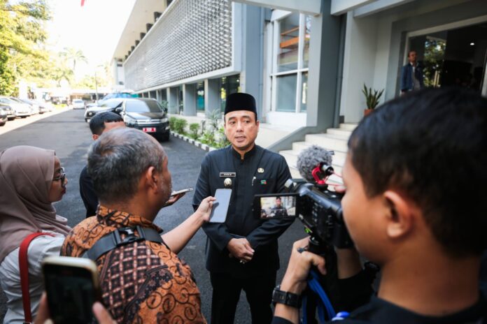Wakil Wali Kota Bandung Erwin