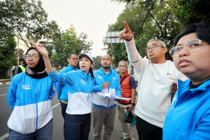 Wali Kota Bandung Muhammad Farhan Saat Meninjau Lokasi Persiapan Lomba Lari Lada 19-20 Juli 2025 mendatang