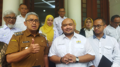 Pemkot Bandung Berkomitmen menjadikan Kamar Dagang dan Industri (Kadin) Kota Bandung sebagai mitra strategis dalam perumusan dan pelaksanaan kebijakan ekonomi daerah.