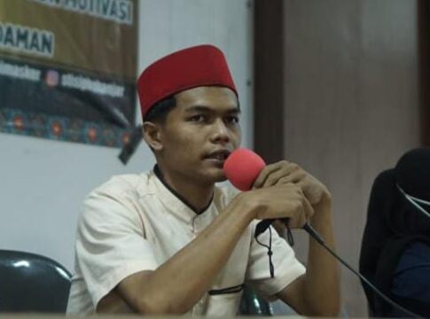 Caption: Aktivis sekaligus Pemerhati Sosial dan Pemerintahan Irwan Herwanto