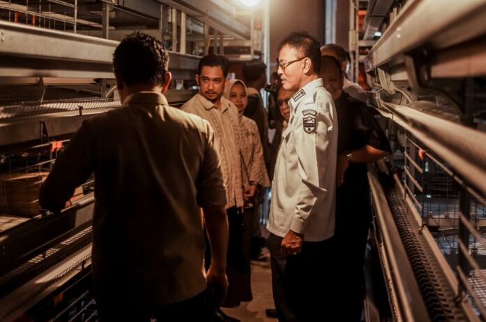 Ketpot: Bupati Ciamis Herdiat Sunarya saat meresmikan Naratas Farm