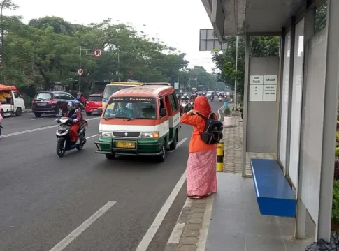 Halte Angkot Bandun (FOTO WEB)