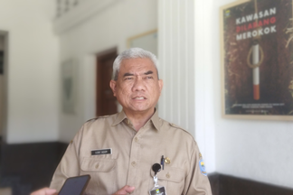 Dinas Kesehatan (Dinkes) Kota Bandung meminta masyarakat untuk mewaspadai sejumlah penyakit yang rawan muncul di tengah fenomena kemarau basah, seperti Diare, Demam Berdarah Dengue (DBD), dan Infeksi Saluran Pernapasan Akut (ISPA).