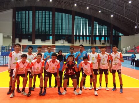 Caption: Tim Bola Voli Putra Kota Banjar