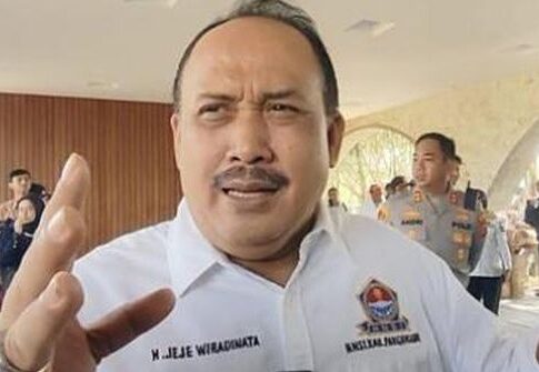 Ketua Himpunan Nelayan Seluruh Indonesia (HNSI) Kabupaten Pangandaran, Jeje Wiradinata