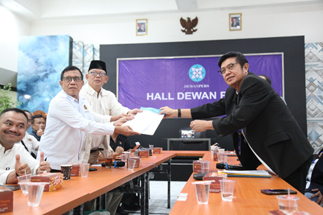 Hendry Ch Bangun Resmi Daftar Ketua PWI, Siap Satukan Organisasi di Kongres Persatuan PWI 2025