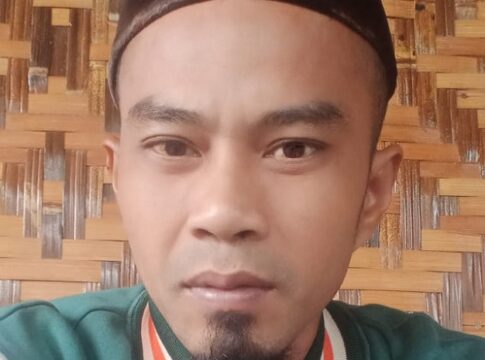 Koordinator Aliansi Santri Anti Koruptor Kabupaten Tasikmalaya, Ustadz Aceng Subhan.