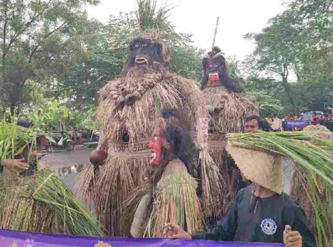 Ketpot: Kesenian Ririwa Sawah Lega Khas Kecamatan Pamarican Kabupaten Ciamis