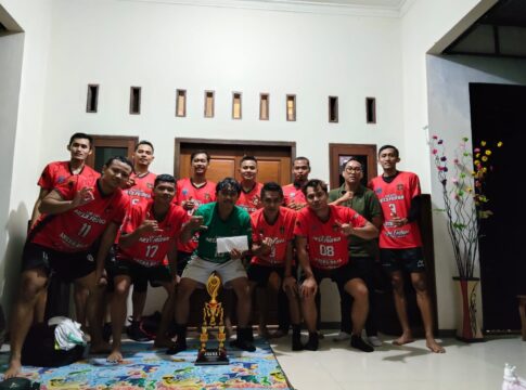 Caption: tim bola voli Gita Muda Desa Neglasari