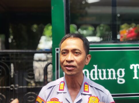 Hut
