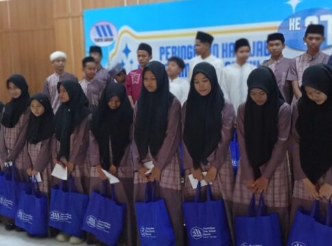 Ketpot: Santunan dlam rangka Kegiatan HUT PDAM Tirta Galuh Ciamis