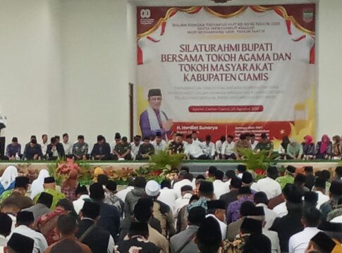 Ketpot: Bupati Ciamis Herdiat Sunarya saat bersilaturahmi dengan sejumlah elemen masyarakat