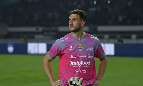 Adam Przybek fokusjabar.id