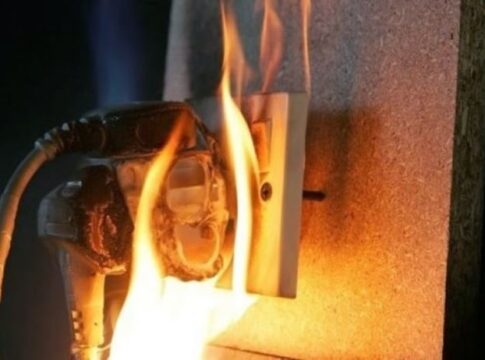 Rumah Warga Ciamis Ludes Terbakar, Diduga Korsleting Listrik, Foto (Ilustrasi WEB)
