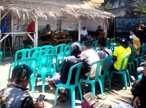 Poto; Suasa kegiatan Focus Group Discussion (FGD).