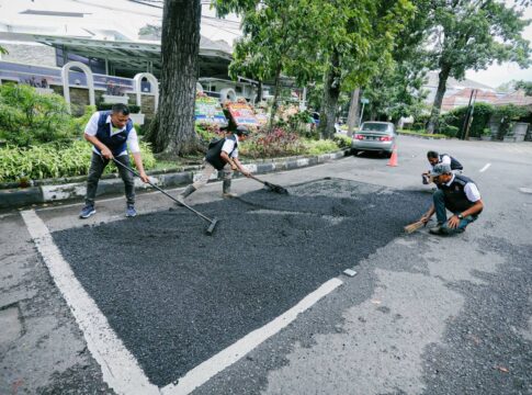 DSDAM Kota Bandung Pastikan Jalan di Kota Bandung 90,99% Baik -Ist-