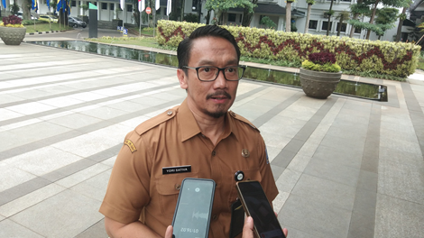 Kepala Dinas Sosial (Dinsos) Kota Bandung Yorisa Sativa di Balai Kota Bandung Selasa (16/9/2025)