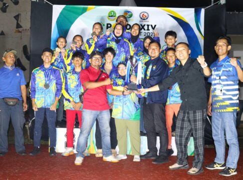 Popda XIV Jabar panjat tebing
