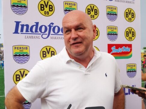 Pelatih Persib Bandung, Bojan Hodak