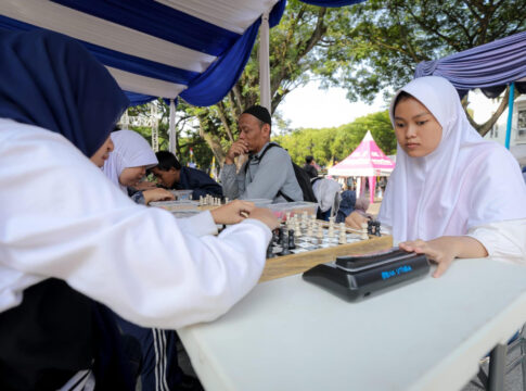 pelajar main catur fokusjabar.id