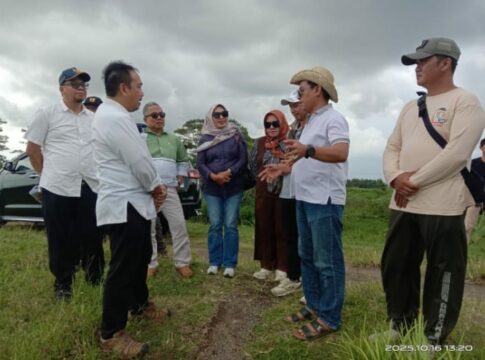 Poto: Suasan Komisi ll DPRD Pangandaran berdiskusi dengan Tim BBWS Citanduy
