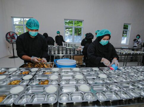 Dinas Kesehatan (Dinkes) Kota Bandung mencatat mayoritas pengajuan Sertifikat Laik Higiene Sanitasi (SLHS) masih perlu melakukan perbaikan pada sarana dan fasilitasnya agar sesuai standar.