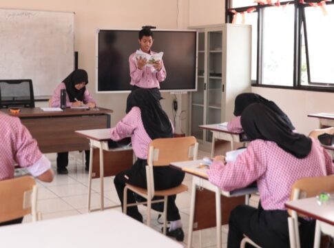 58f9086c-d359-49d7-8150-90cdc8c5dd5e srma 13 bekasi fokusjabar.id