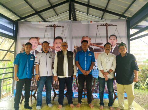 Sosialisasi Melek Hukum, yang digelar Komite Nasional Pemuda Indonesia (KNPI) Kecamatan Cihaurbeuti di Kantor LBH Keadilan Rakyat Cihaurbeuti Sosialisasi Melek Hukum, yang digelar Komite Nasional Pemuda Indonesia (KNPI) Kecamatan Cihaurbeuti di Kantor LBH Keadilan Rakyat Cihaurbeuti