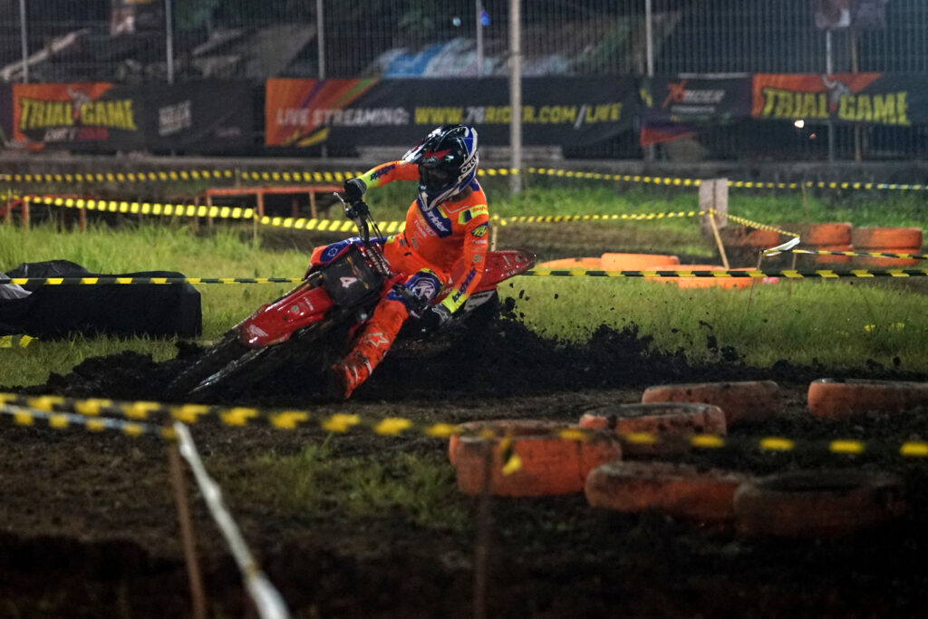 trial game dirt