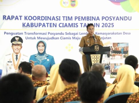 Ketpot: Bupati Ciamis Herdiat Sunarya saat rakor Posyandu