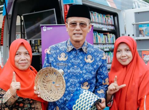 Ketpot: Bupati Ciamis Herdiat Sunarya Ketpot: Bupati Ciamis Herdiat Sunarya