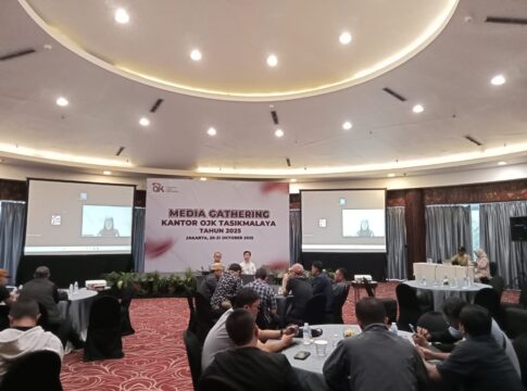 Ket foto : Sejumlah Insan Media mengikuti paparan kondisi perekonomian dari Ojk saat Media Gathering 2025 di Mercury Hotel Ancol Jakarta (fokusjabar/Seda)