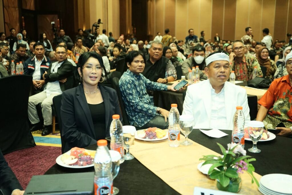gubernur jabar apindo