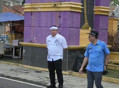 Kepala Pusat Pengelolaan Pendapatan Daerah Wilayah (P3DW) Kabupaten Ciamis, H. Adun Abdullah Syabi’i, S.Ag., M.Ag. saat memantau pelaksanaan Operasi Gabungan Beberapa waktu lalu