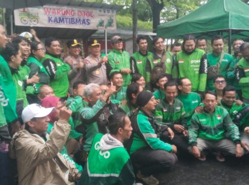 Irigasi Pengamanan Nataru, Kapolda Jabar Apresiasi Peran OJOL di Banjar