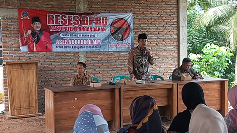 Poto: Ketua DPRD Pangandaran Asep Noordin saat Reses.