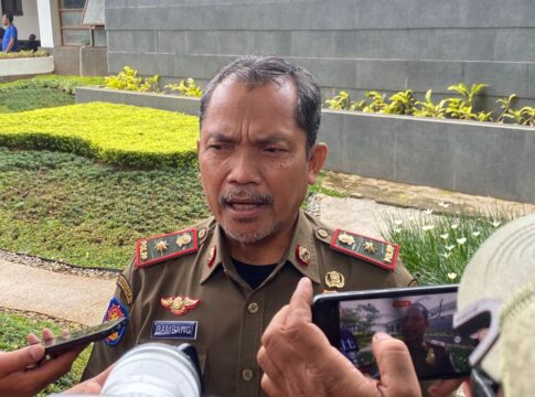 Kepala Satpol PP Kota Bandung, Bambang Sukardi