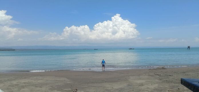 pantai batu karas pangandaran@fokusjabar.id