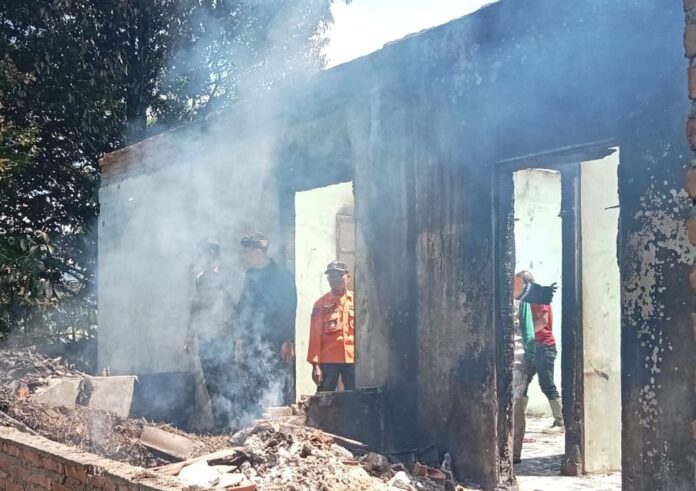 kebakaran@fokusjabar.id