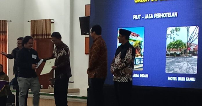 wajib pajak@fokusjabar.id