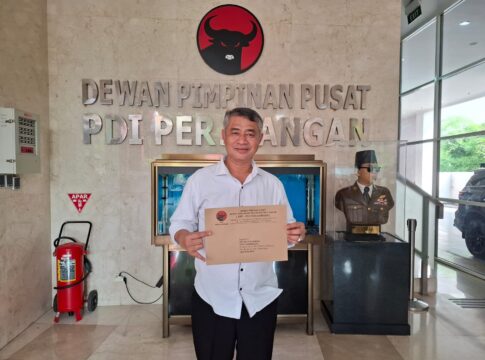 Muslim PDI Perjuangan@fokusjabar.id