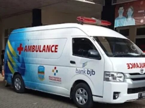 ambulance mogok@fokusjabar.id