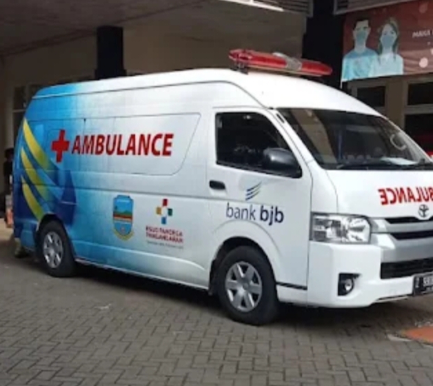 ambulance mogok@fokusjabar.id