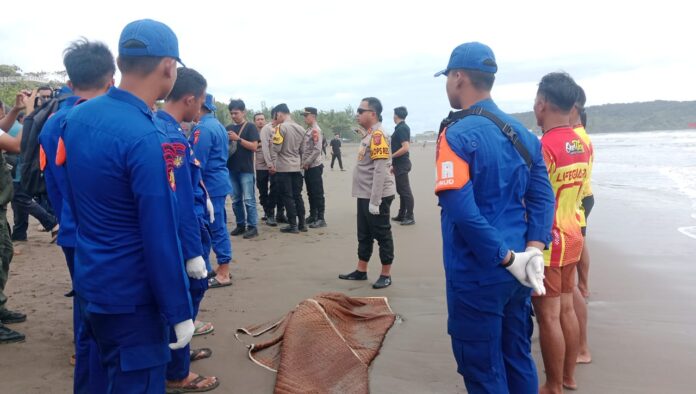 pelajar tenggelam di pangandaran fokusjabar.id